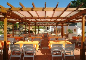 Cala di Mola Hotel