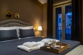 051 Suites