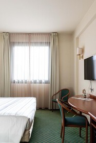 Phi Hotel Emilia