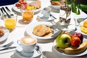 Phi Hotel Emilia