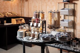 Phi Hotel Emilia