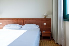 Phi Hotel Emilia