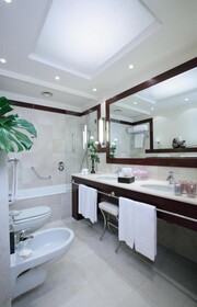 Starhotels Excelsior
