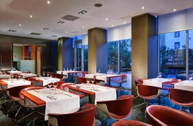 UNAHOTELS Bologna Centro