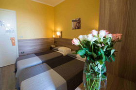 Hotel Route 9