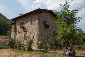 La Piana Dei Castagni
