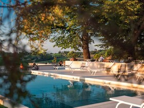 Villa Monty Banks