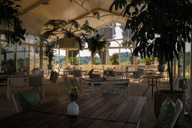 Villa Monty Banks
