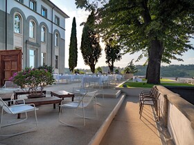 Villa Monty Banks