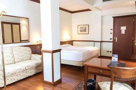 Phi Hotel Dei Medaglioni