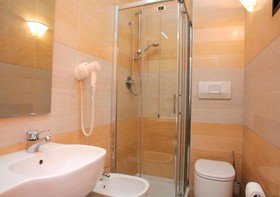 Astra Hotel
