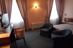 Astra Hotel