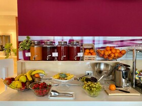 Best Western Palace Inn Hotel