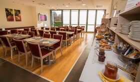 Best Western Palace Inn Hotel