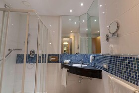 Best Western Palace Inn Hotel