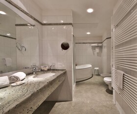 Best Western Hotel Globus City