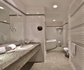 Best Western Hotel Globus City