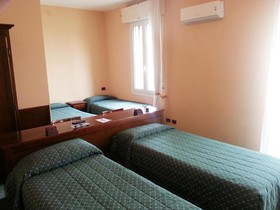 Hotel Emilia