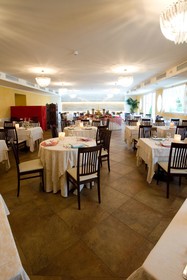 Hotel Helvetia Thermal & Spa