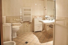 IPoint Hotel Bologna