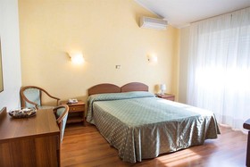 IPoint Hotel Bologna