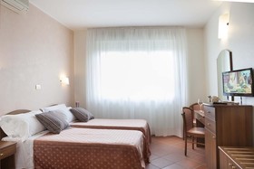 IPoint Hotel Bologna