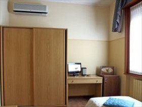 Hotel Alex