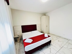 Hotel Dream Hub