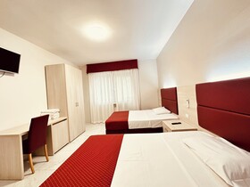 Hotel Dream Hub