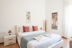 Naro Suites And Rooms