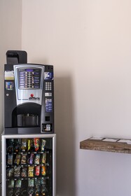 Naro Suites And Rooms