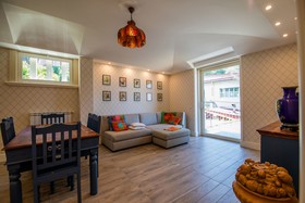 Le Fratte Luxury Home