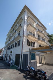 Le Fratte Luxury Home