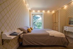 Le Fratte Luxury Home