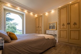 Le Fratte Luxury Home