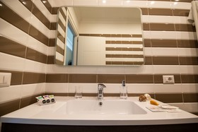 Le Fratte Luxury Home