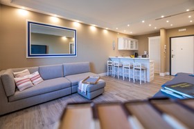 Le Fratte Luxury Home