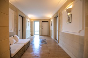 Le Fratte Luxury Home