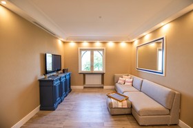 Le Fratte Luxury Home