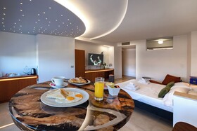 Relais Manfredi Hotel & Restauranat