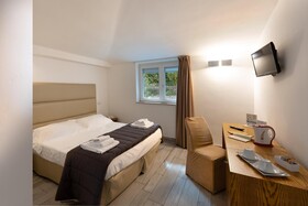 Relais Manfredi Hotel & Restauranat