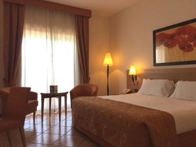 Golden Tulip Marina di Castello Resort
