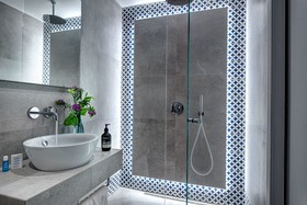 Blue-Wave Experience Resort