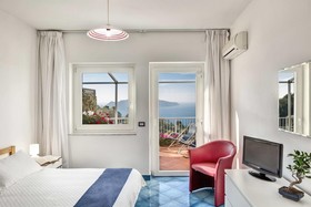 Gocce Di Capri Hotel & Serviced Residence