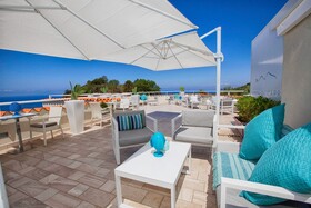 Vista di Capri Hotel