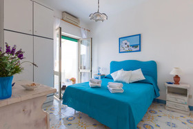 Isabella Massalubrense