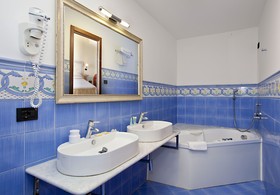 Punta Campanella Resort & Spa