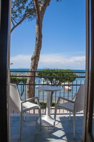 Sea Breeze Residence