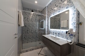 Apartments Hotel Real Suite Napoli Chiaia Mergellina