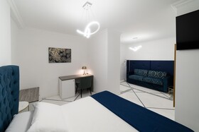 Apartments Hotel Real Suite Napoli Chiaia Mergellina